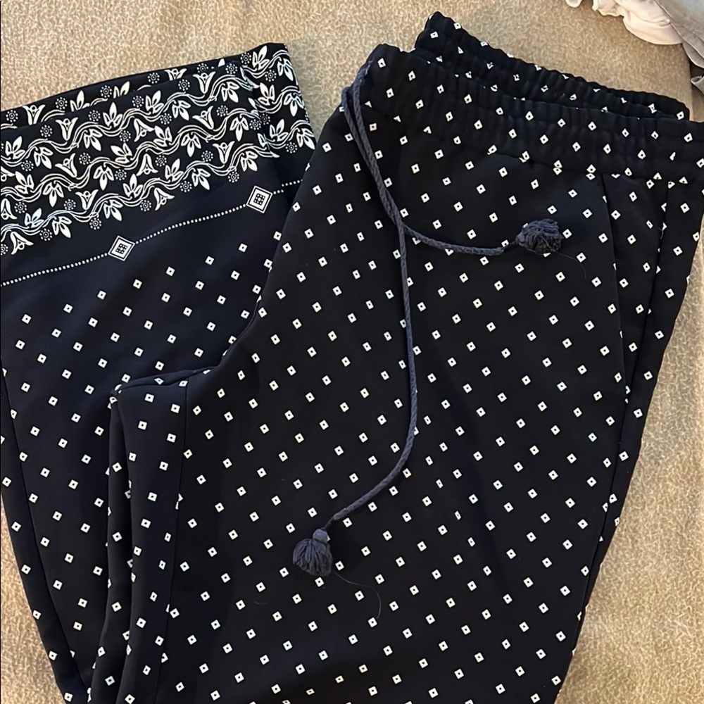 Loft Navy And White Patterned Pants - image 3